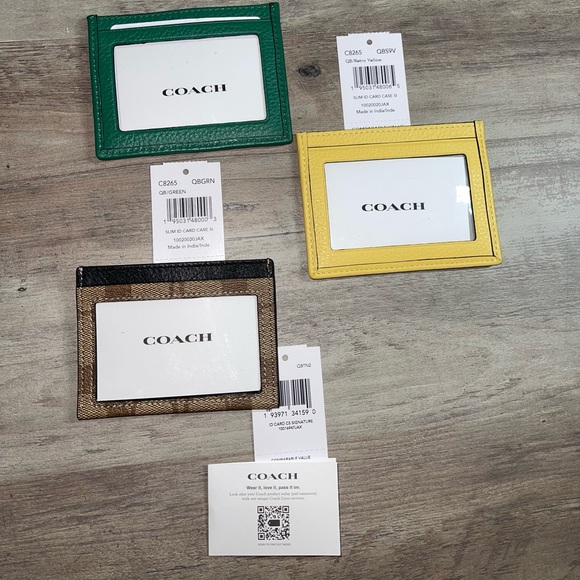 Coach Slim ID Wallet - Picture 3 of 4